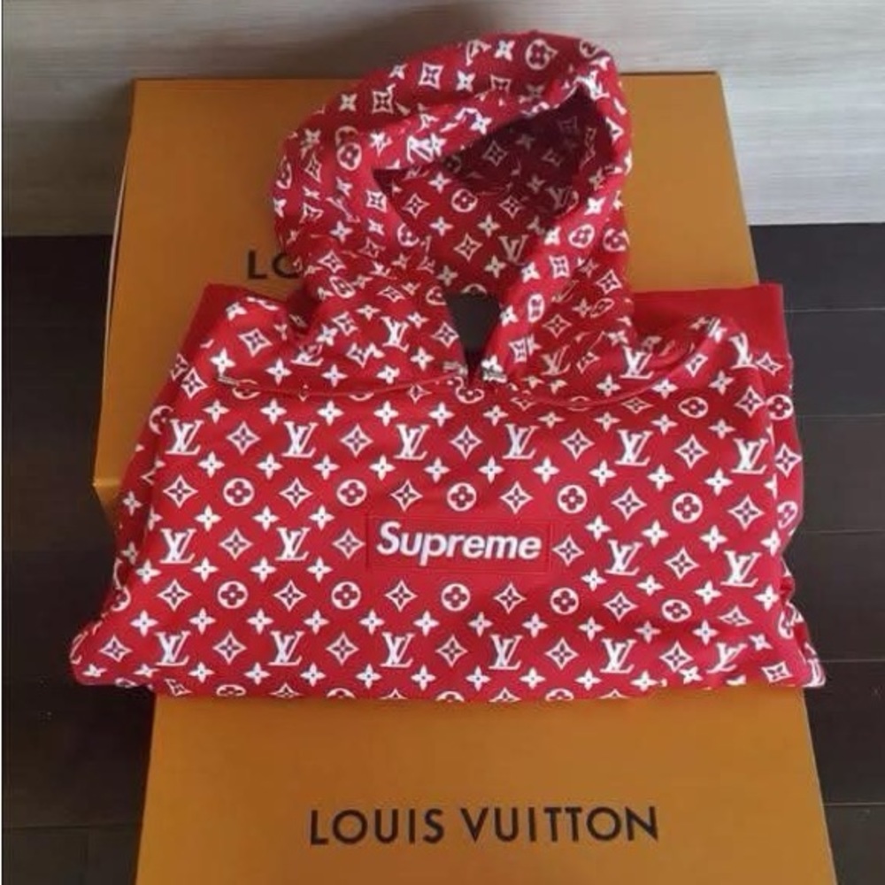 Authentic Louis Vuitton X Supreme